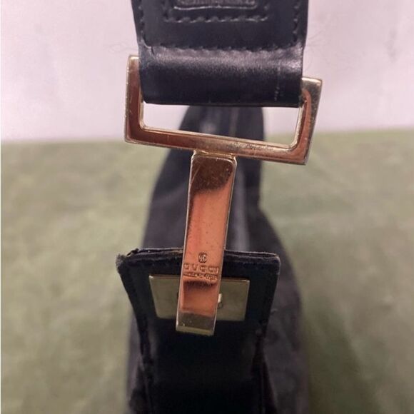 #100 GUCCI Mini Canvas Shoulder Bag - Picture 10 of 11